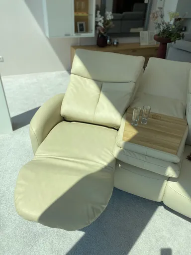 Trapezsofa Sitz.Konzept